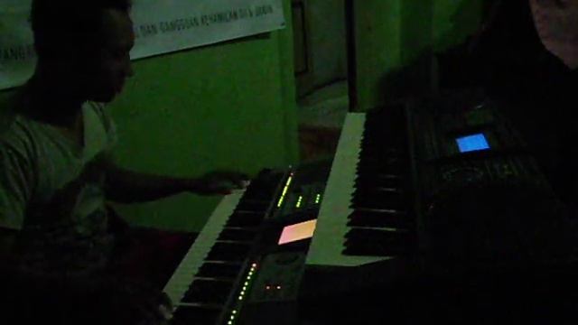 DANGDUT STYLE YAMAHA PSR-3000 PAGAR MAKAN TANAM WENDY смотреть онлайн
