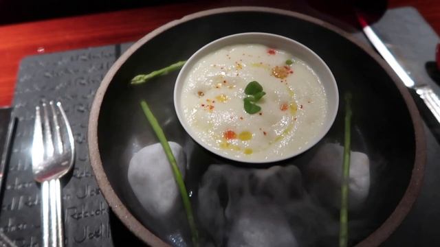 Dinner at 3 Michelin-starred L’Atelier de Joel Robuchon [Vlog 35] смотреть онлайн