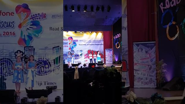Vodafone Hibiscus 2016 Princes & Princess смотреть онлайн