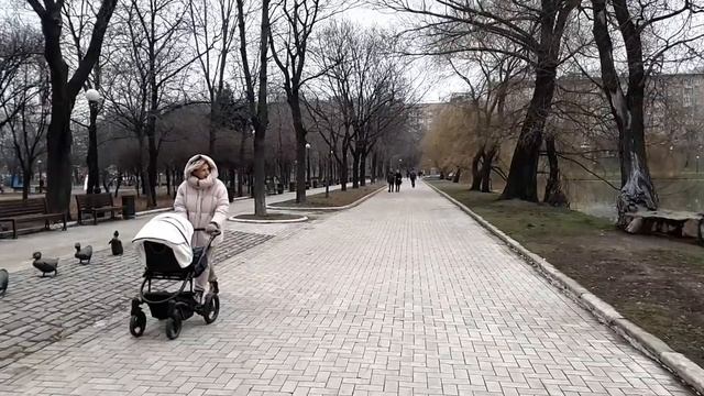 Директор банка ловко подставил кассиршу под суд, но когда она вернулась, всем стало не до смеха смотреть онлайн