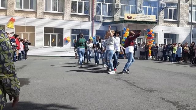 Последний звонок 2019. 9класс школа 48 Тюмень.