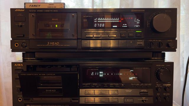 10 лет ремонта или Хоттабыч Victor TD-V721 смотреть онлайн