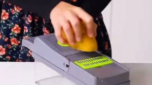 Многофункциональная овощерезка , измельчитель  14 в 1