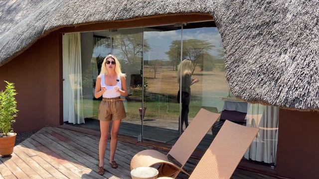 Как забронировать инстаграмный отель Giraffe Manor ? Отель с жирафами в Кении цена и стоимость смотреть онлайн