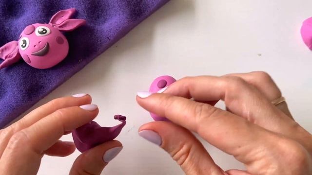 Как слепить Лунтика из воздушного пластилина. Лепим с детьми. смотреть онлайн