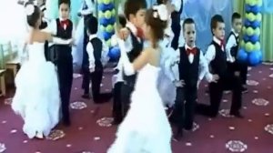 Выпускной вальс (тройки). Видео Sirin