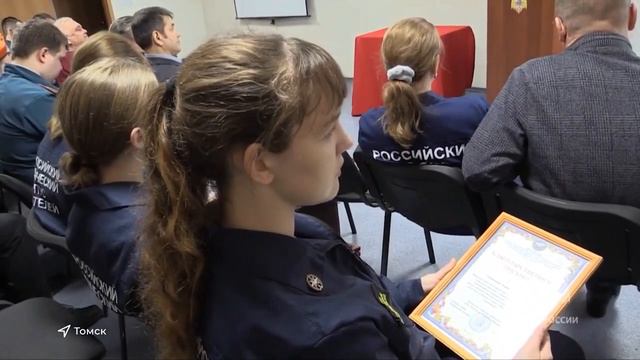 Поздравление с днем добровольца смотреть онлайн