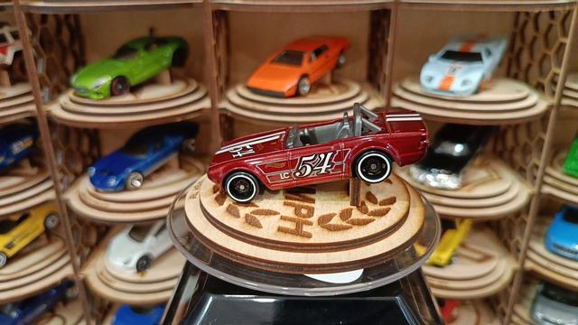 Triumph TR6 смотреть онлайн