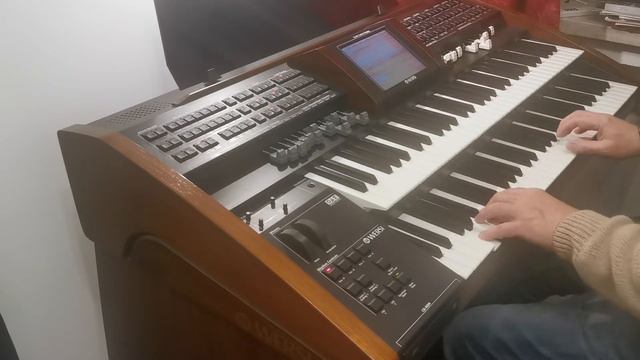 Chaka Chaka (Cover) Wersi Verona OAS смотреть онлайн