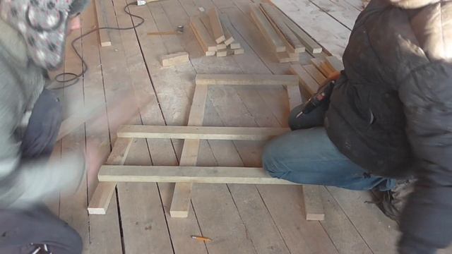 МОЛЧАЛИВЫЕ ПОМОЩНИКИ. Строительные леса - подмостья своими руками. смотреть онлайн