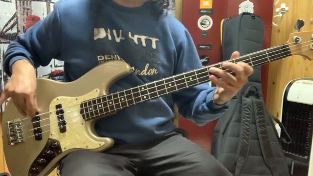 Groove Fender Jazz Bass Am Deluxe 1997 смотреть онлайн