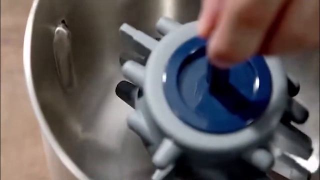 Беспроводной кухонный комбайн DEERMA DEM-JR08 смотреть онлайн