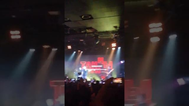 группа Танцы Минус, СПб, Космонавт, 30.09.22, "Цветут цветы". смотреть онлайн