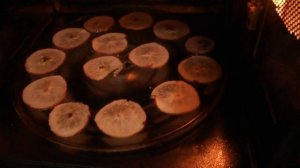 Сушёные яблоки в микроволновке