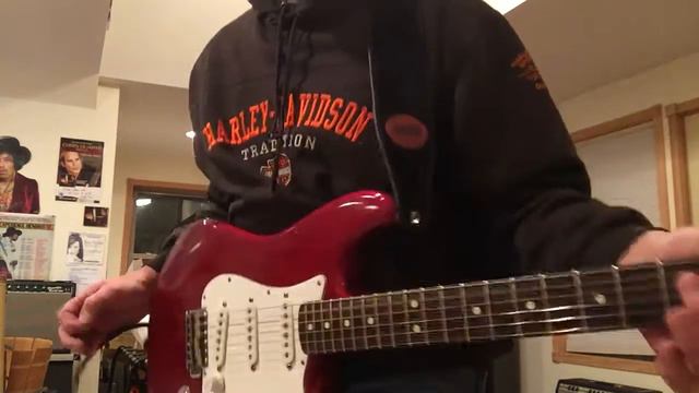 1986 62RI USA Fender Candy Apple Red Stratocaster Eddie Vegas смотреть онлайн
