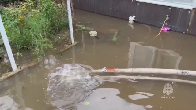 Наводнение в Армавире Режим ЧС введен в Армавире из за проливных дождей