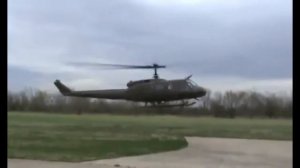 Белл UH 1 «Ирокез» англ  Bell UH 1 Iroquois  американский многоцелевой вертолёт