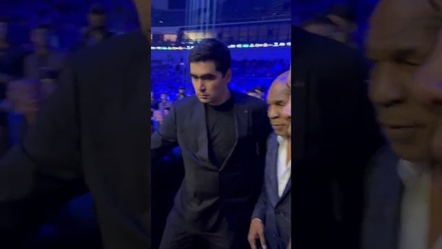 Mike Tyson UZBEKISTAN смотреть онлайн