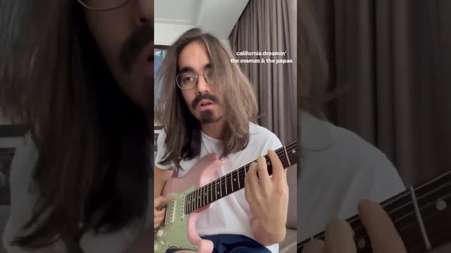 Mateus Asato - California Dreamin (The Mama and the Papas), Kings & Queens (Ava Max) смотреть онлайн