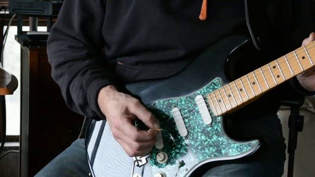 Fender Stratocaster Made in USA смотреть онлайн