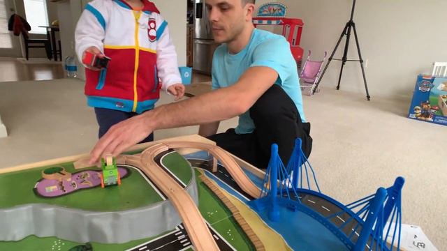 Paw Patrol Pretend Play Table смотреть онлайн