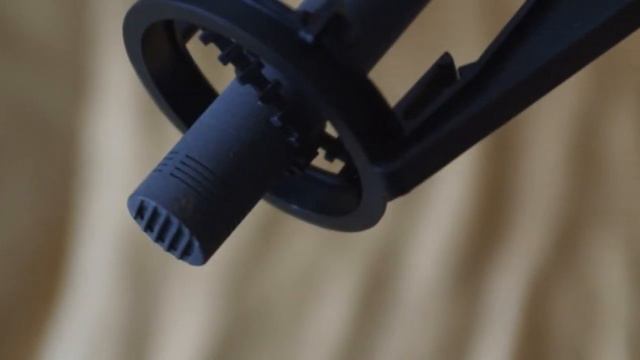 AKG H-30 - Shockmount/Spinne смотреть онлайн