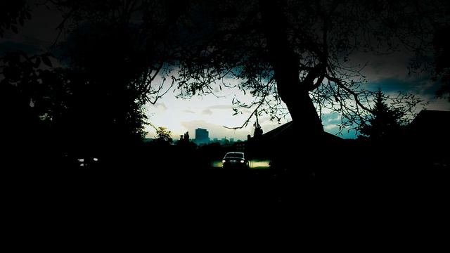 Трое у ворот. Управляемый сон смотреть онлайн