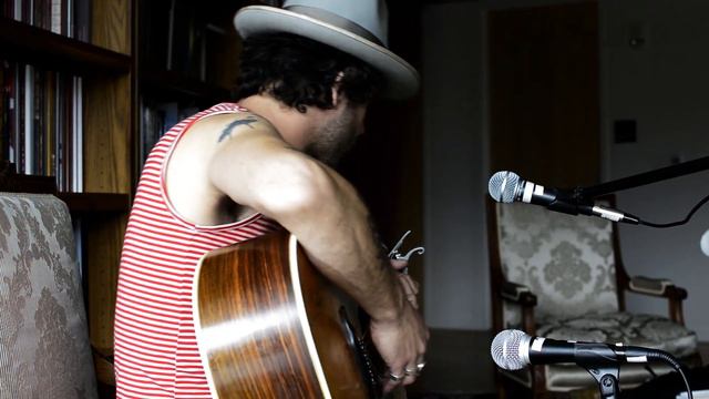 Langhorne Slim - Pseudo Stereo by Radio UTD смотреть онлайн