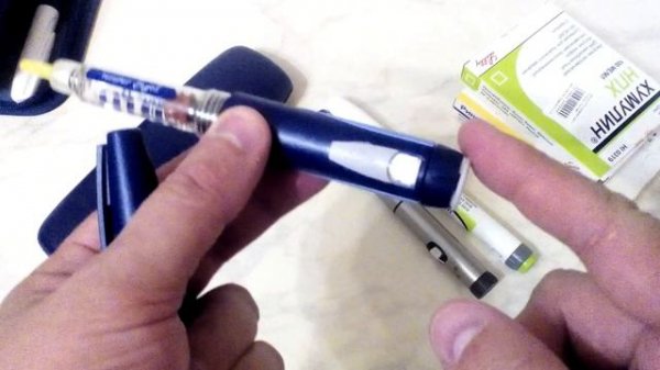 Шприц-ручки NovoPen 4, HumaPen Ergo II, одноразовая Sanofi Базал.