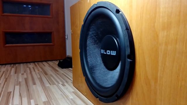 bass test blow 500w coca cola смотреть онлайн