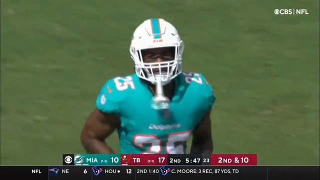 Antonio Brown & Mike Evans vs Xavien Howard & Byron Jones (2021) | WR vs CB Matchup смотреть онлайн