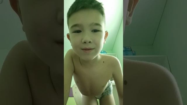 опух глаз 👁️