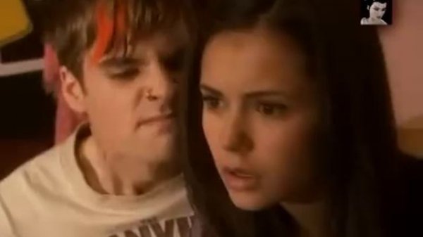 Girl Never Cry Werewolf - Принцесса авеню