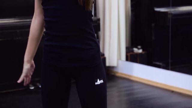 Растяжка мышц шеи и спины — 4 минуты [Фитнес Подруга] смотреть онлайн