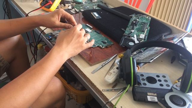 ASUS K46CM смотреть онлайн