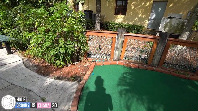 Double Mini Golf Hole In One and More Fun at Coral Cay Mini Golf! смотреть онлайн