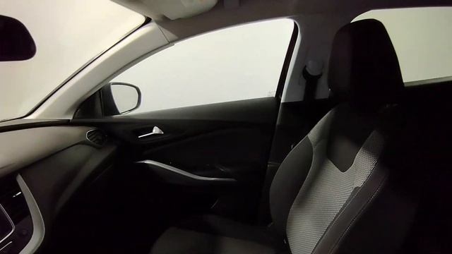 ?Opel Grandland X 1.2 Turbo Selective - HRMOTOR?