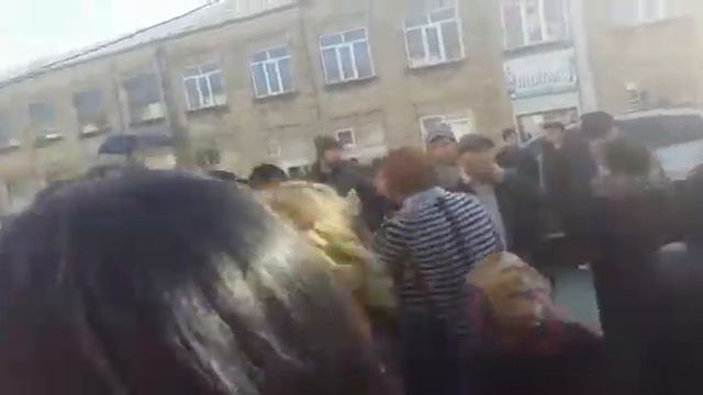 Собрание на улице Ленина в Дербенте смотреть онлайн