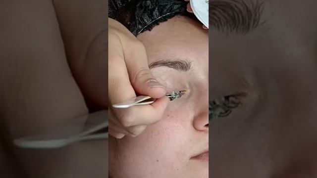 Как снять нарощенные ресницы в домашних условиях. #какснятьнарощенныересницы #наращиваниересниц смотреть онлайн