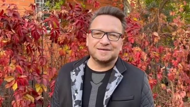 Папа всегда пишется с большой П... смотреть онлайн