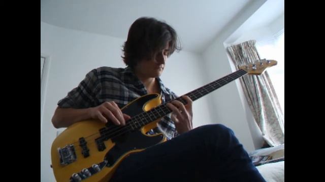Bass Improv in G minor смотреть онлайн