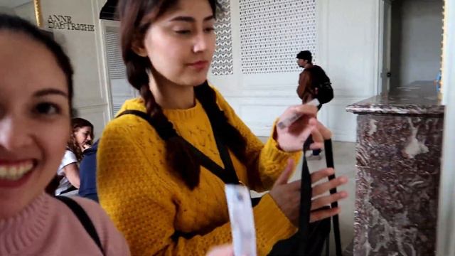 VERSAILLES, FRANCE - Karen Ferreras Travel Vlog смотреть онлайн