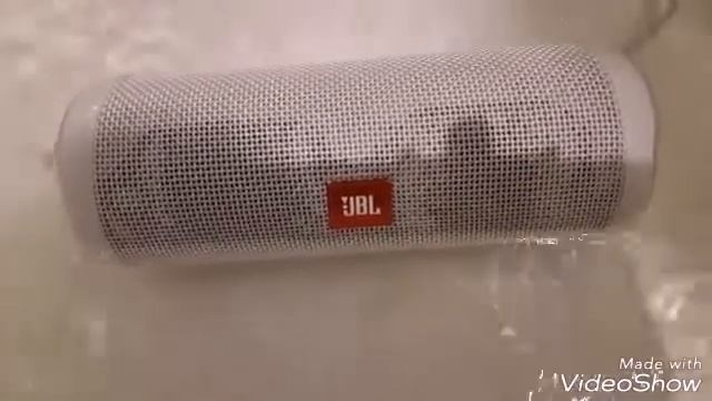 Water test jbl flip 4 (Bad Karma) смотреть онлайн