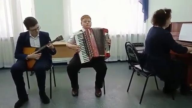 Дузенко Михаил,Даниил Русанов- ДШИ п. Майский-дуэт-13-15-«Ехал казак за Дунай» смотреть онлайн