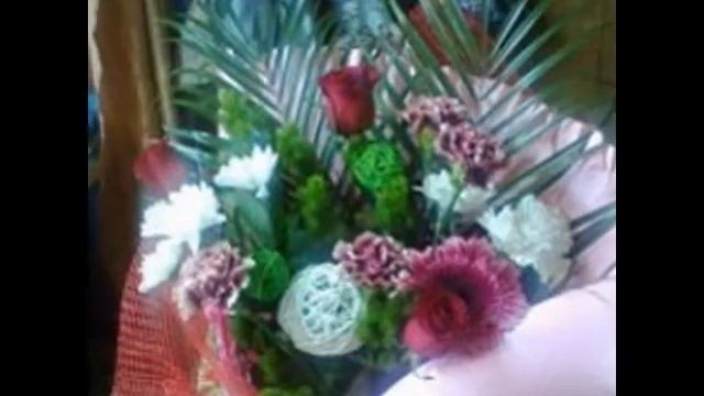 ХУДОЖЕСТВЕННАЯ РЕЗЬБА ПО АРБУЗУ И ВЕЛИКОЛЕПНЫЕ БУКЕТЫ РОЗ И ЦВЕТОВ ! смотреть онлайн