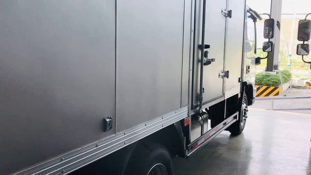 2021 Foton Tornado F-Van (close van) M4.2C смотреть онлайн