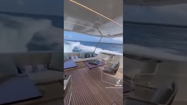 Ferretti.На борту Ферретти.Яхта. смотреть онлайн