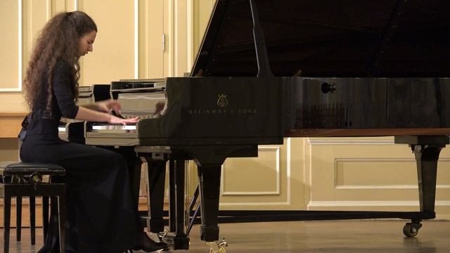 ALICE А. Скрябин Этюд Des-dur №1 op. 42 смотреть онлайн