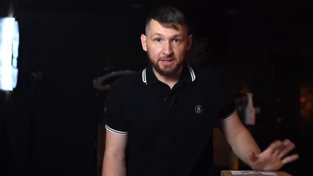 Че в коробках? - Спонсорство смотреть онлайн