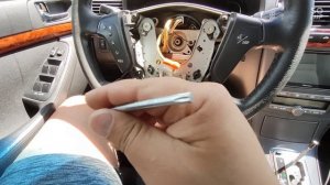 Как снять руль с Toyota avensis